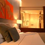 Carris Marineda ホテル ア・コルーニャ