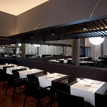 Carris Marineda 4* A Coruna