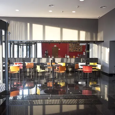 Hotel Carris Marineda Corunha