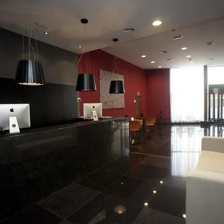 Hotel Carris Marineda 4*