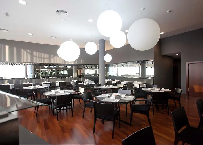 Carris Marineda Hotel 4*