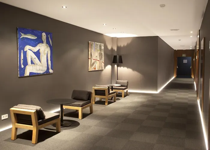 Carris Marineda Otel 4*